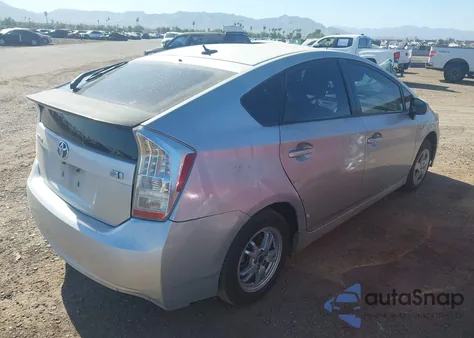 2011 Toyota Prius Two from USA, damaged, VIN JTDKN3DU9B0278827